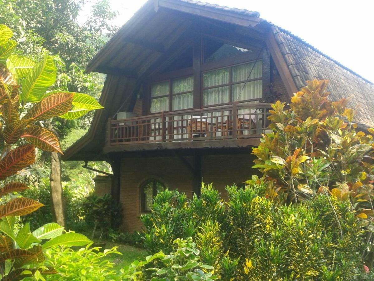 The Country House Senggigi Dış mekan fotoğraf